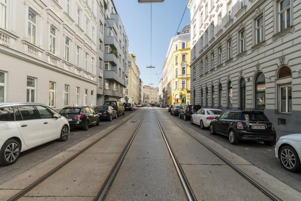 Prater Balcony Suite Vienna Exterior photo